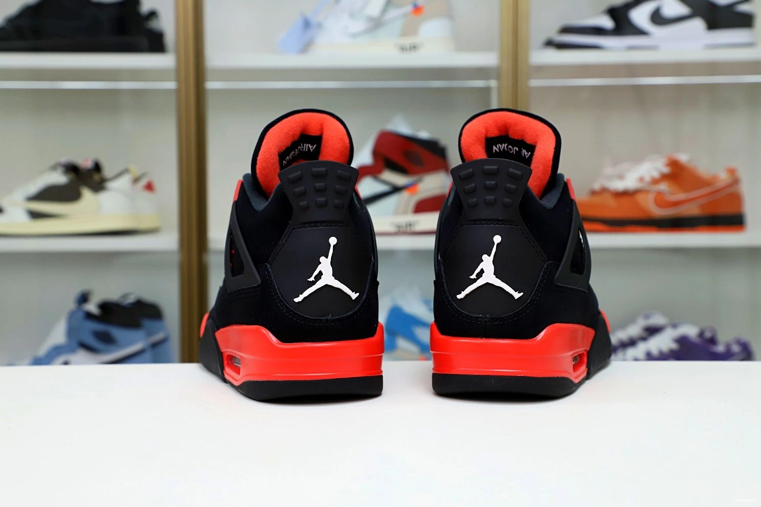 4 RETRO JORDAN 'RED THUNDER' AIR 1115